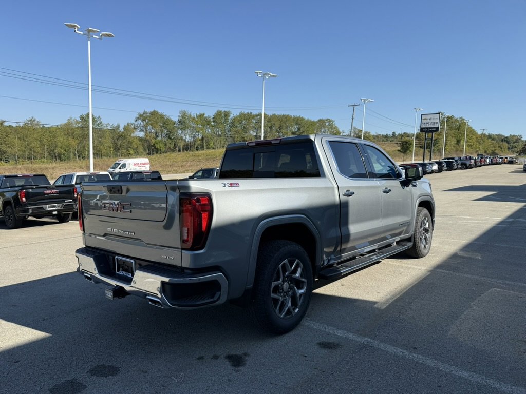 New 2026 GMC Sierra 1500 SLT w/ SLT Premium Plus Package image 5
