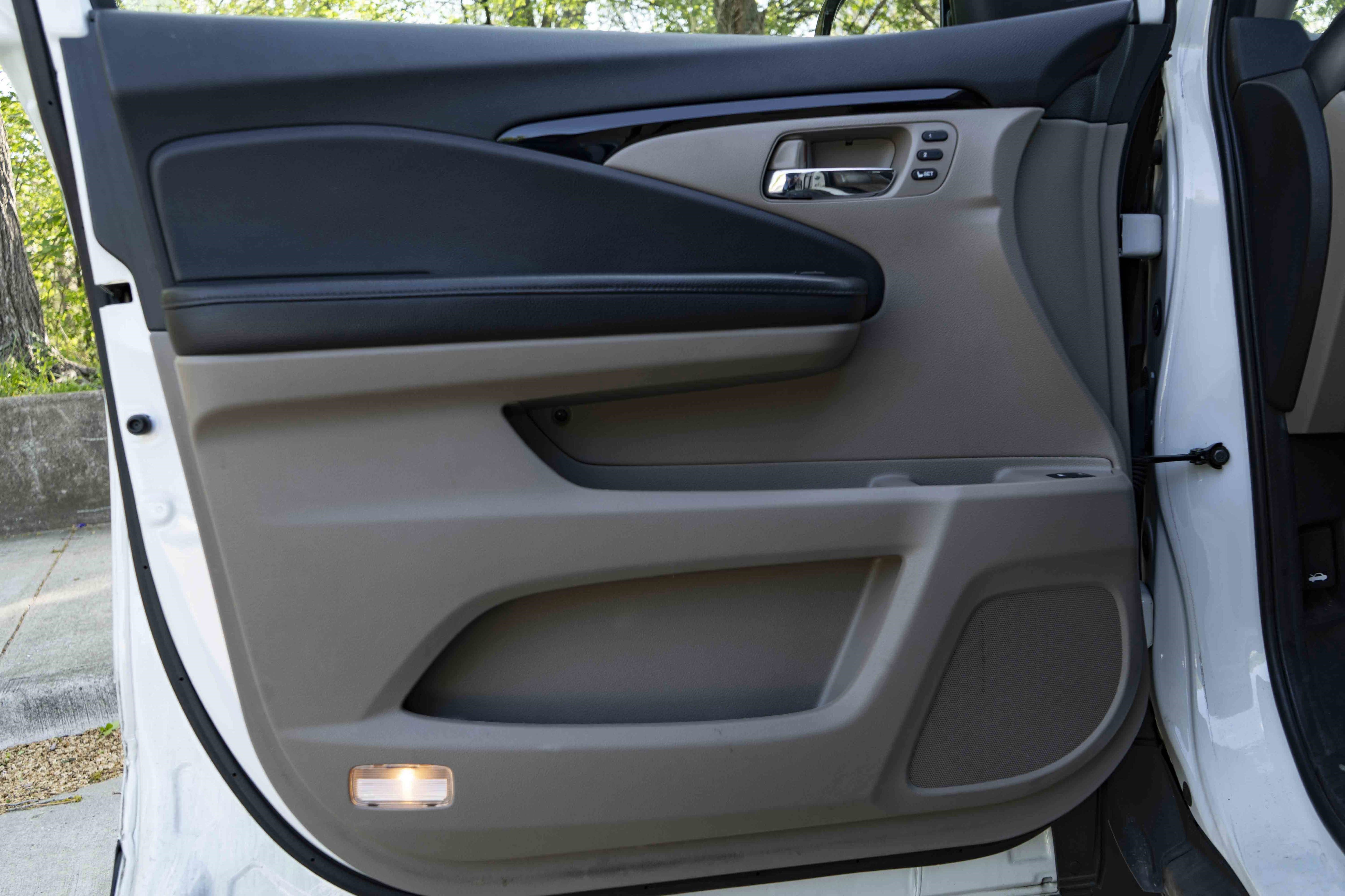 Used 2021 Honda Pilot Touring image 37