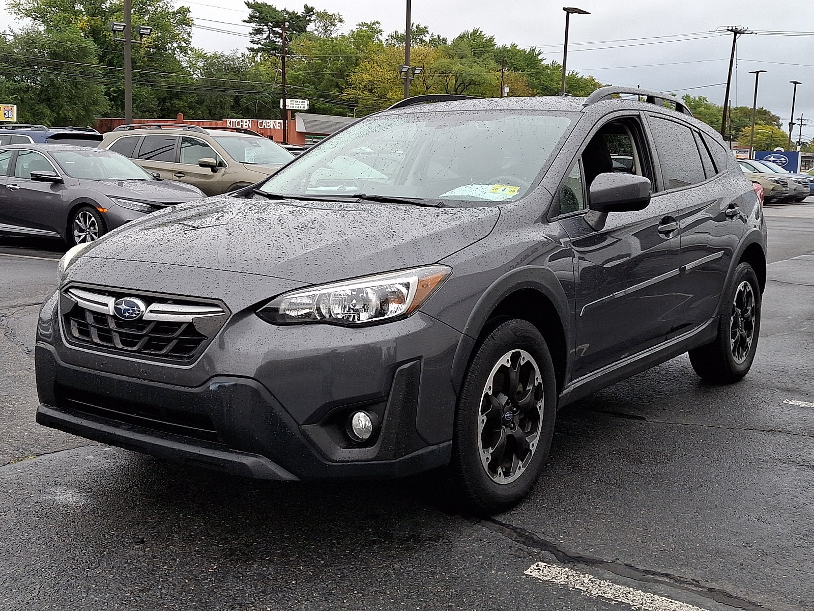 Used 2021 Subaru Crosstrek 2.0i Premium AWD/4WD image 3