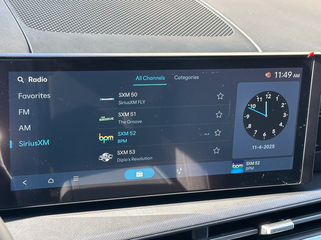 New 2026 Hyundai Santa Fe SE AWD/4WD image 11