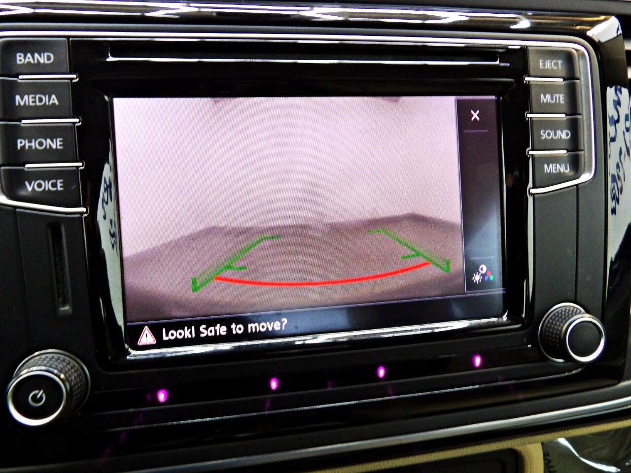 Used 2016 Volkswagen Beetle 1.8T SE image 14