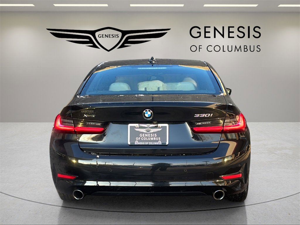 Used 2021 BMW 330i xDrive Sedan image 4