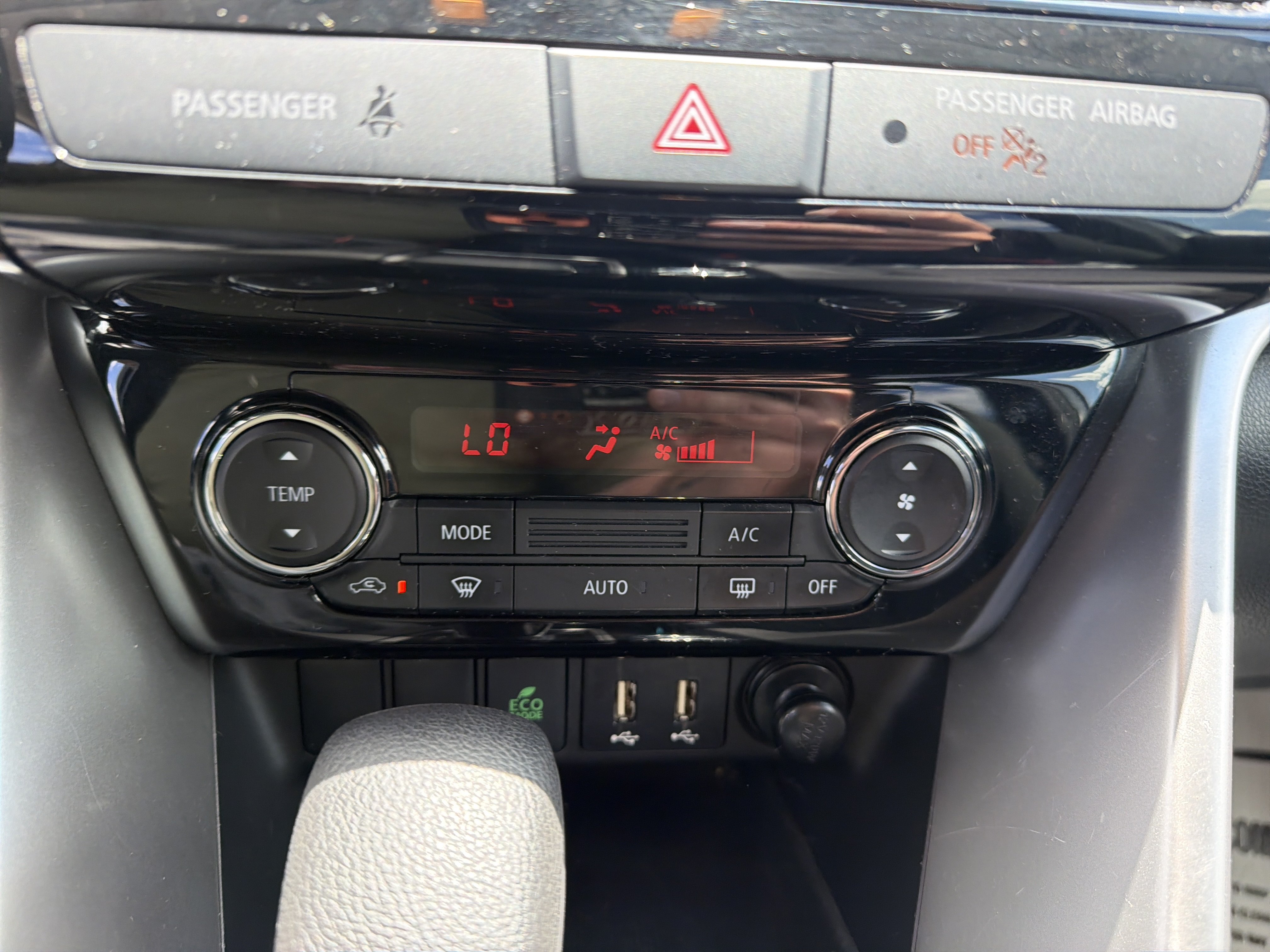 Used 2024 Mitsubishi Eclipse Cross LE AWD/4WD image 22