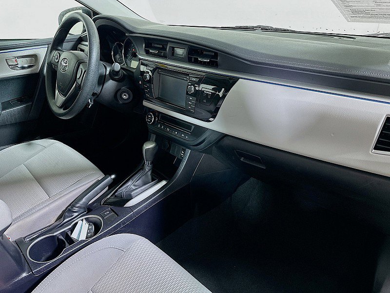 Used 2014 Toyota Corolla LE image 26