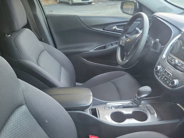 Used 2024 Chevrolet Malibu LT FWD image 10