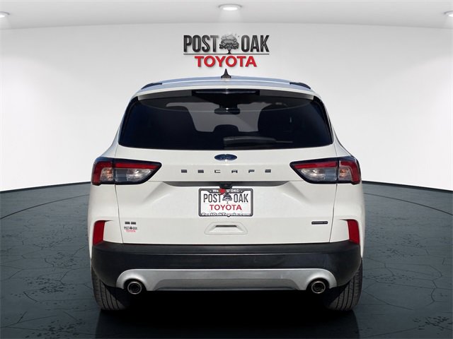 Used 2020 Ford Escape SE Sport image 6