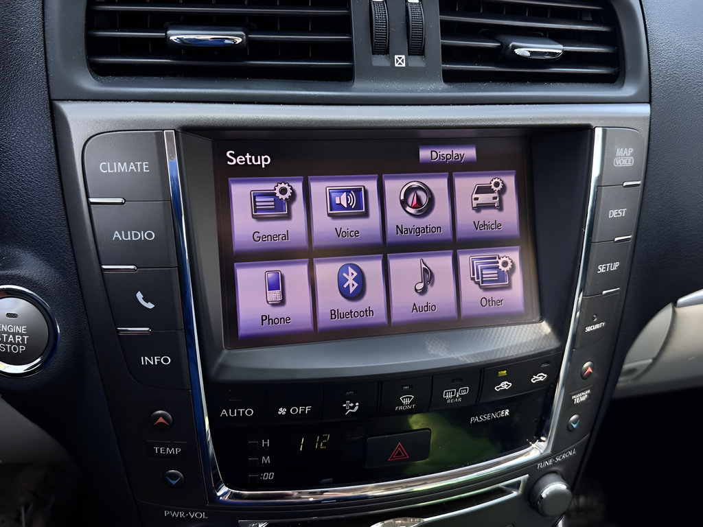 Used 2013 Lexus IS 250 w/ Premium Pkg Value Edition RWD image 9