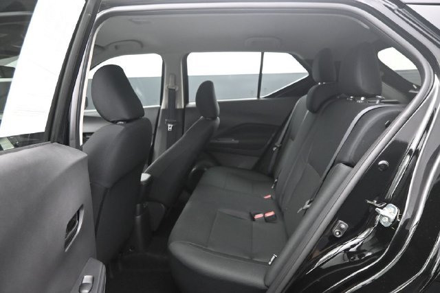 Certified 2025 Nissan Kicks Play S FWD image 11
