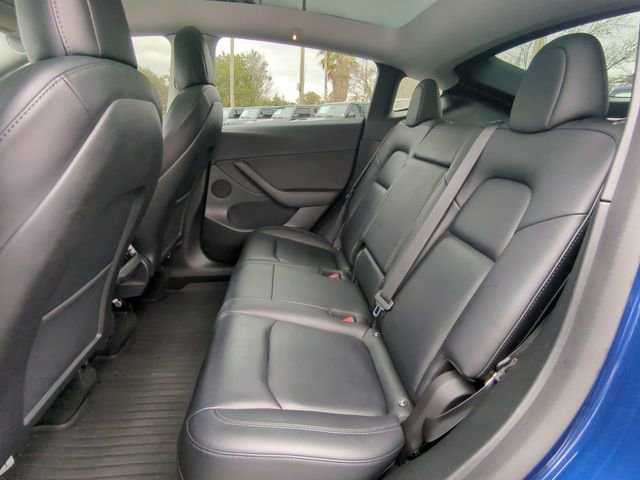 Used 2022 Tesla Model Y Performance image 16