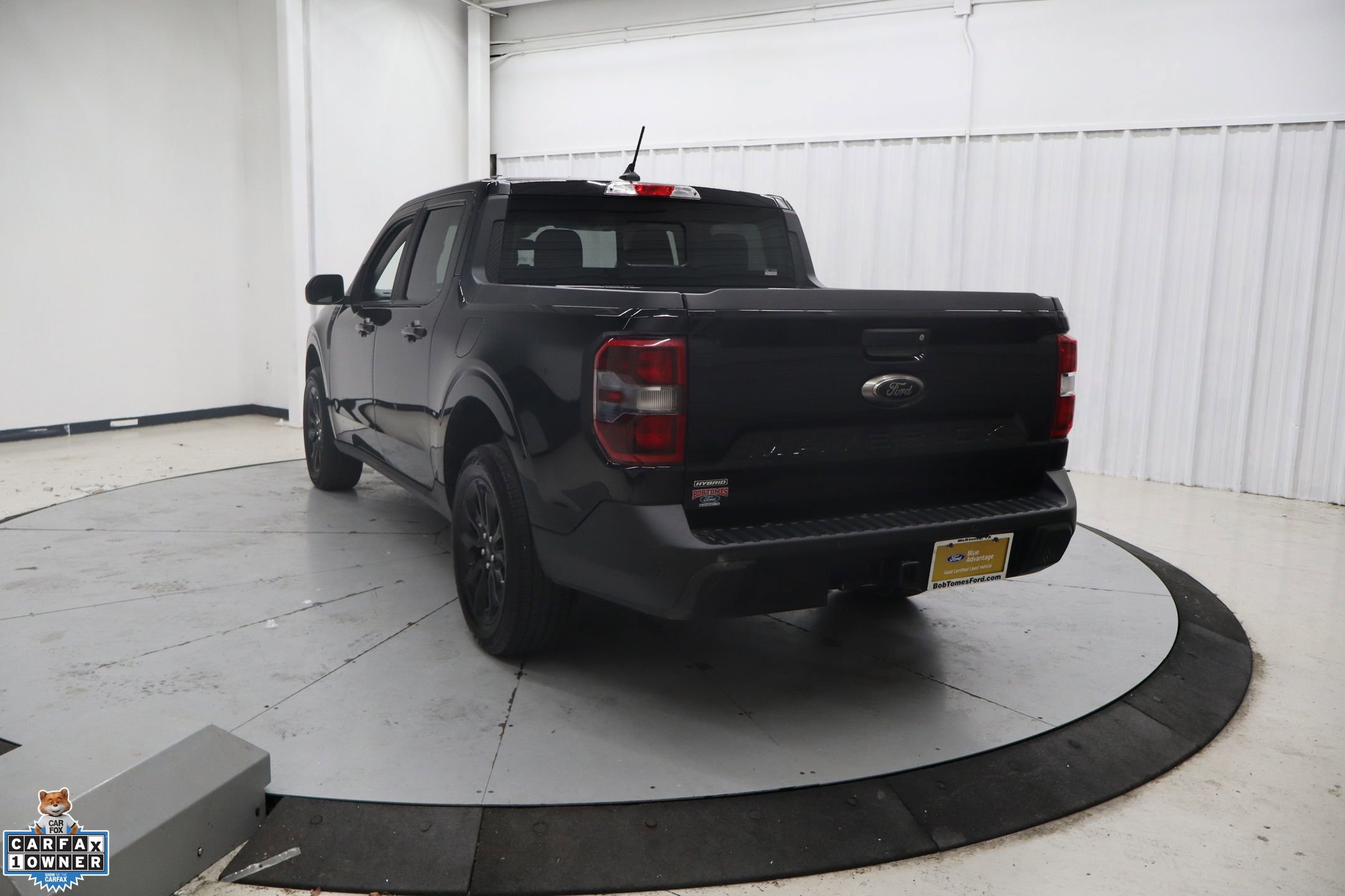 Used 2024 Ford Maverick Lariat w/ Black Appearance Package image 8