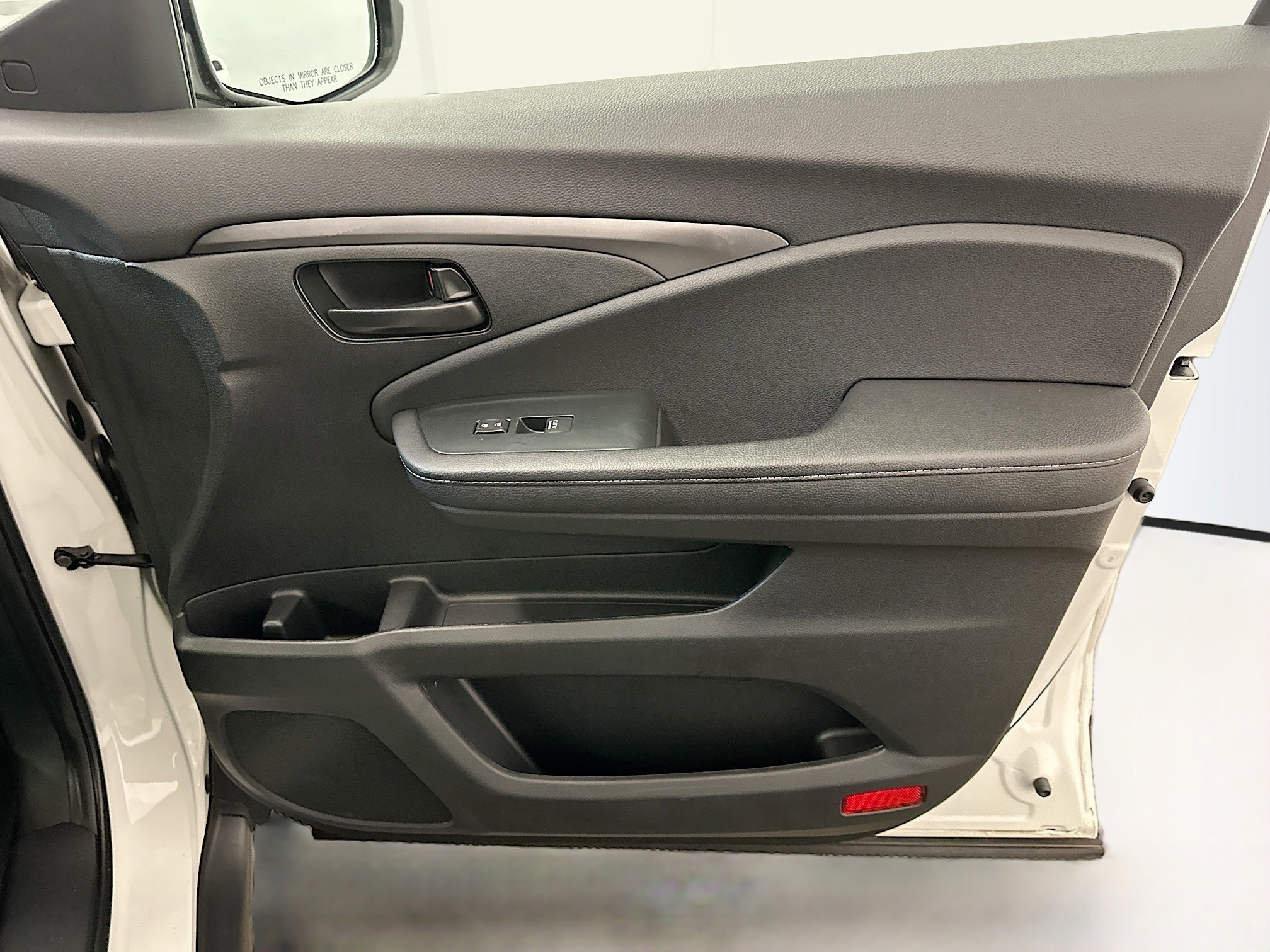 Used 2023 Honda Passport EX-L image 34