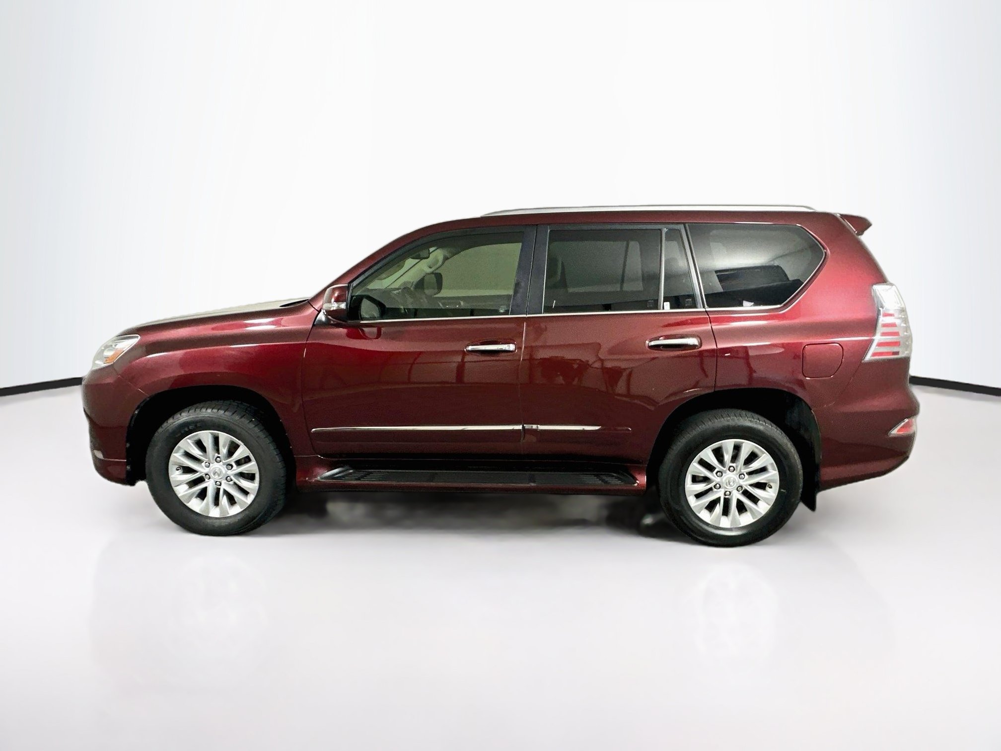 Used 2018 Lexus GX 460 Premium w/ Premium Package AWD/4WD image 4