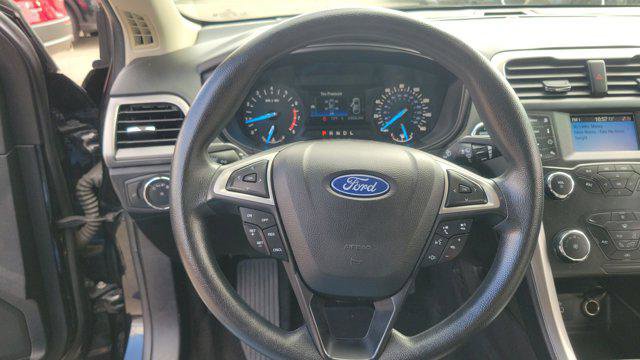 Used 2020 Ford Fusion S image 19