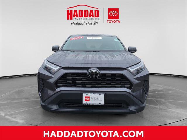 Certified 2023 Toyota RAV4 LE AWD/4WD image 9