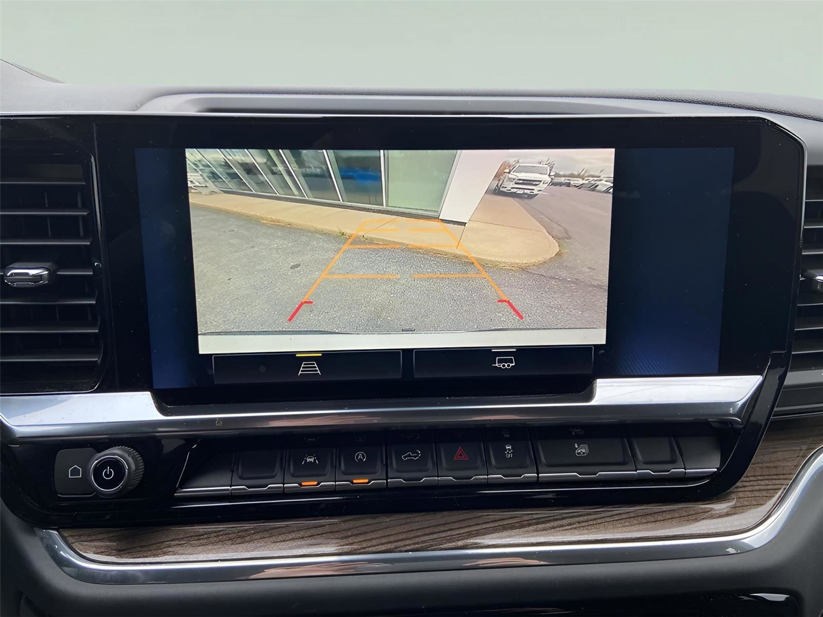 Used 2024 Chevrolet Silverado 1500 LT image 29