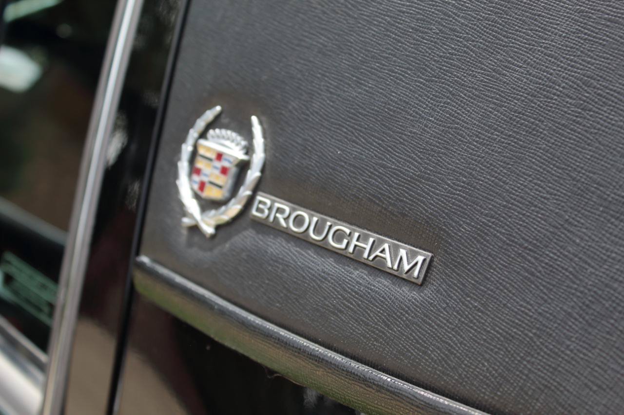 Used 1996 Cadillac Fleetwood Brougham RWD image 54