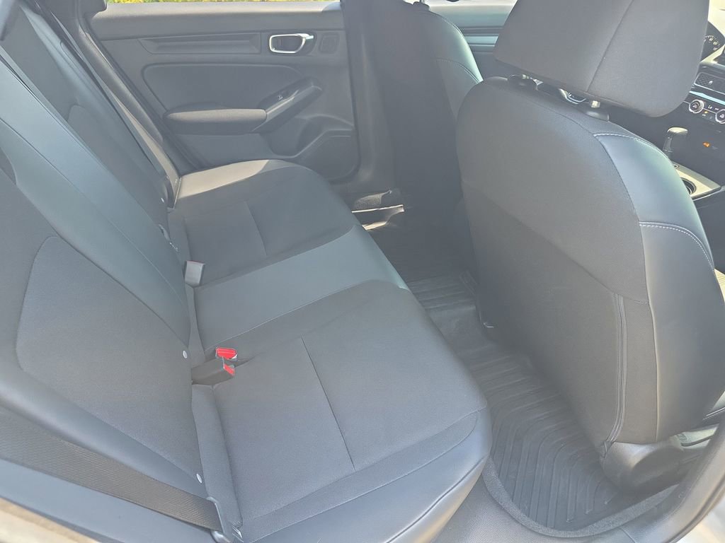 Used 2023 Honda Civic Sport image 17
