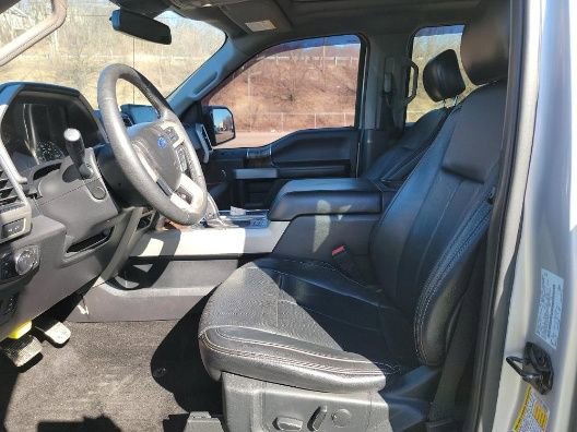 Used 2018 Ford F150 Lariat w/ Equipment Group 502A Luxury image 4