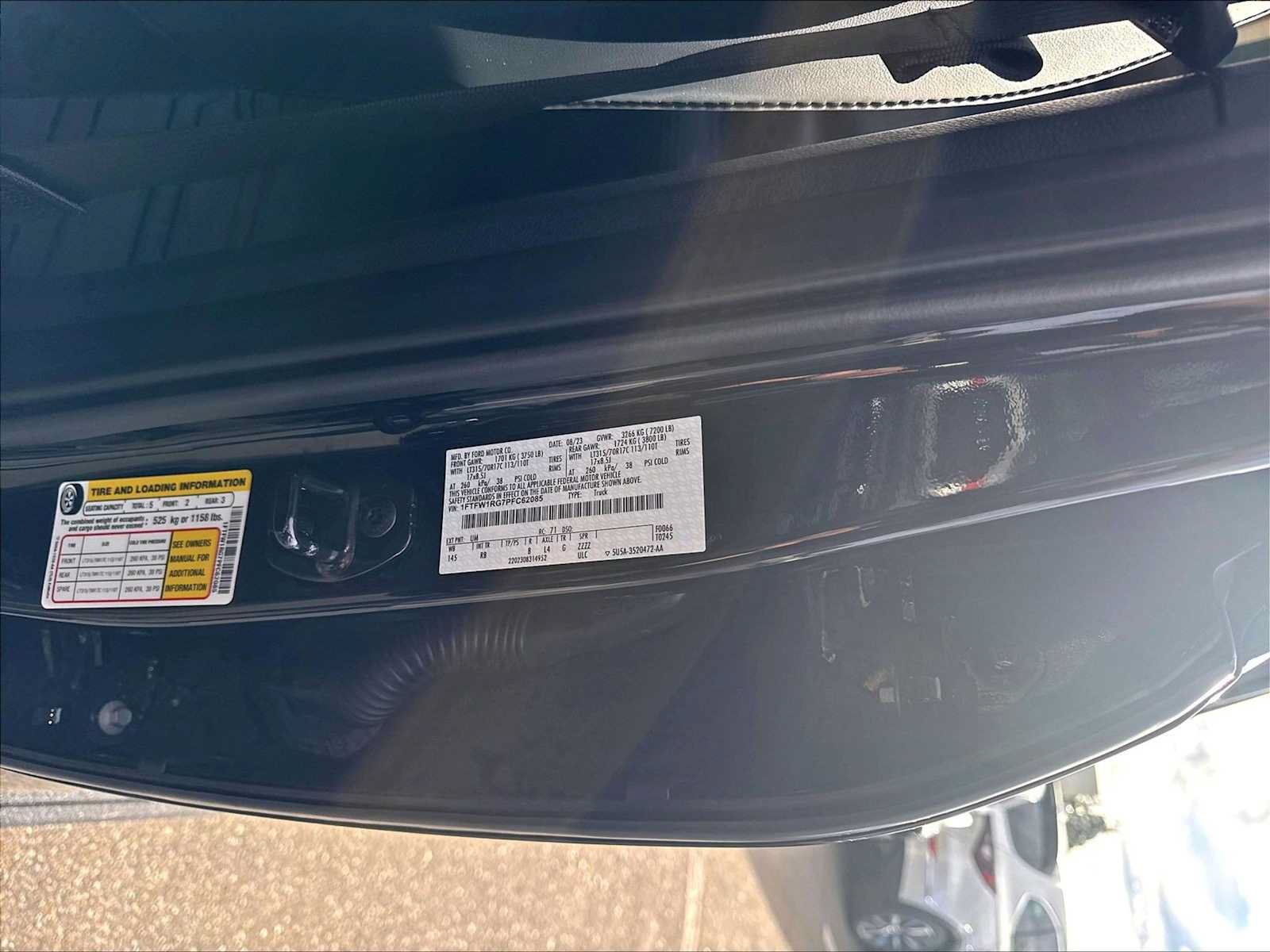 Used 2023 Ford F150 Raptor AWD/4WD image 31