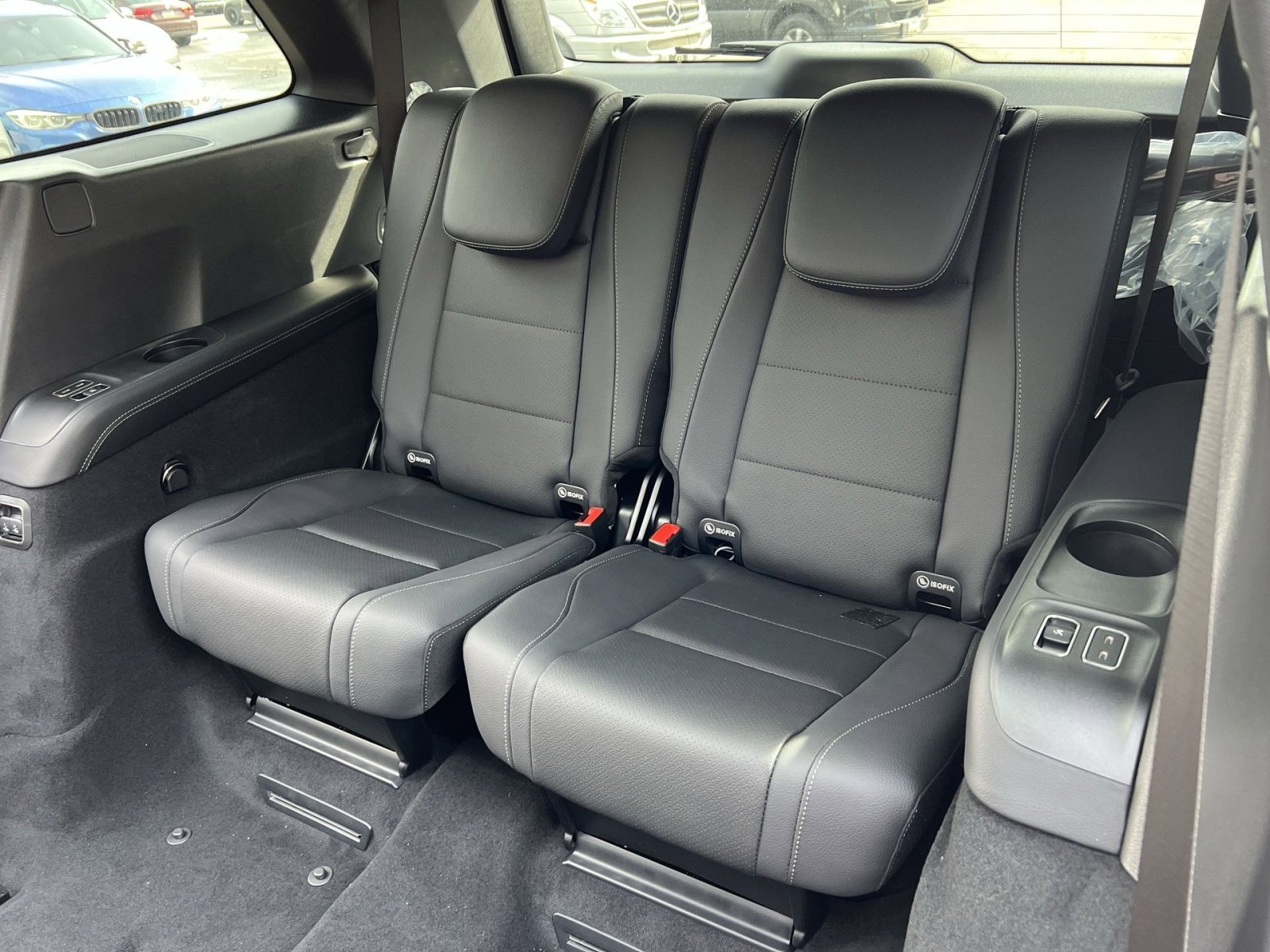 New 2026 Mercedes-Benz GLS 450 4MATIC image 24