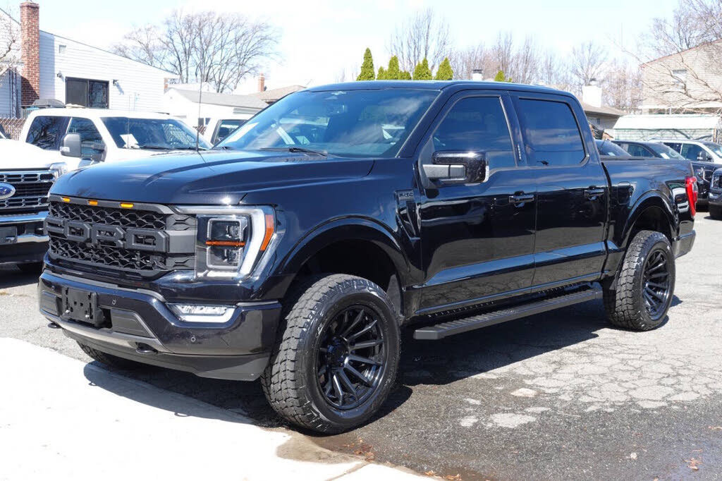 Used 2023 Ford F150 Lariat w/ Equipment Group 502A High AWD/4WD image 2