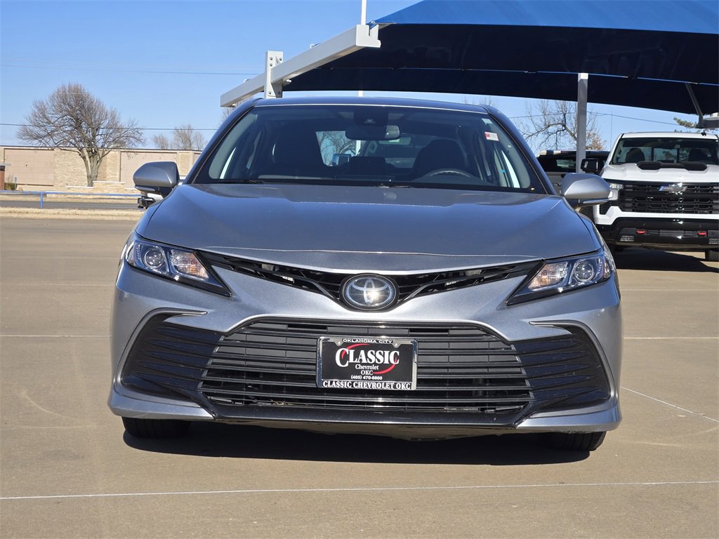 Used 2024 Toyota Camry LE image 2