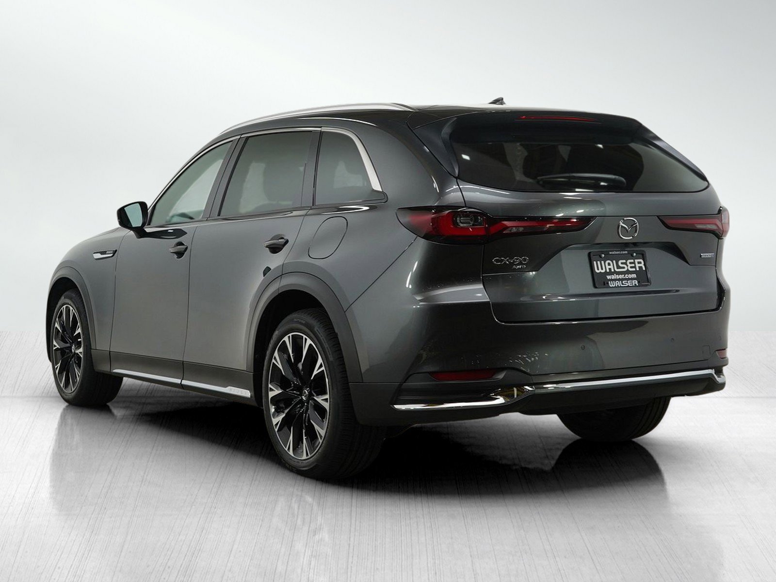 Used 2024 MAZDA CX-90 Plug-In Hybrid w/ Premium Pkg image 3