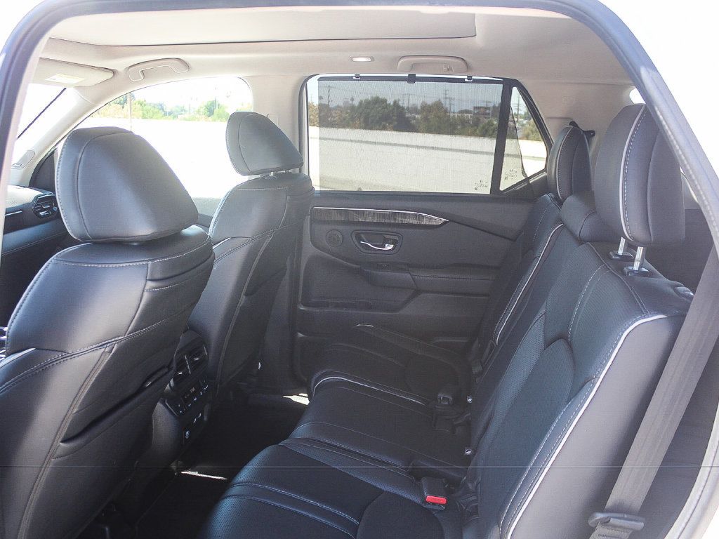Certified 2023 Honda Pilot Elite image 19