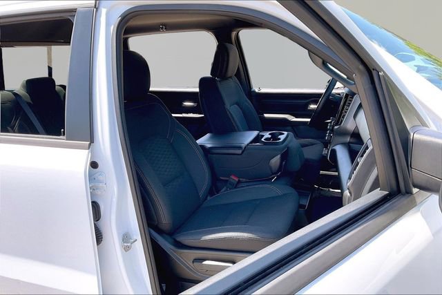 Used 2025 RAM 1500 Tradesman w/ Night Edition AWD/4WD image 19