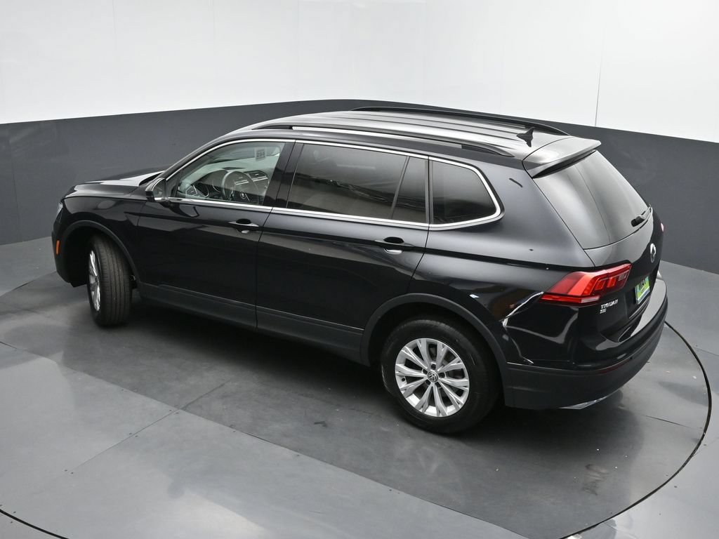 Used 2019 Volkswagen Tiguan SEL AWD/4WD image 37
