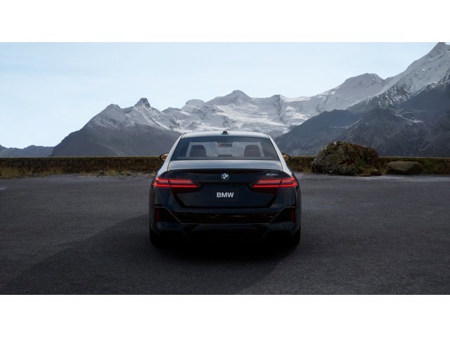 New 2027 BMW 530i RWD image 5