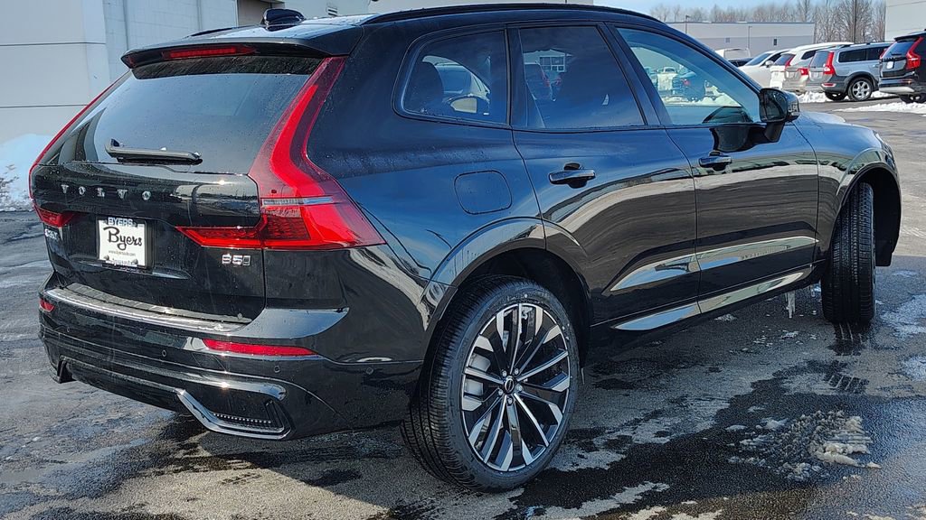 New 2026 Volvo XC60 B5 Ultra w/ Protection Package Premier image 3