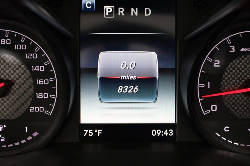 Used 2019 Mercedes-Benz AMG GT Roadster image 25