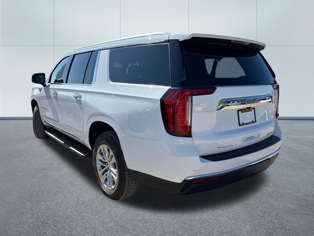 Used 2024 GMC Yukon XL SLT w/ SLT Luxury Package AWD/4WD image 2