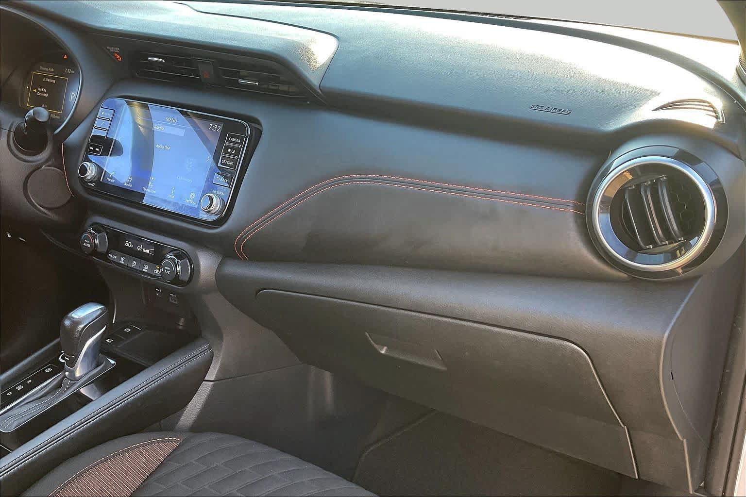 Used 2021 Nissan Kicks SR FWD image 15