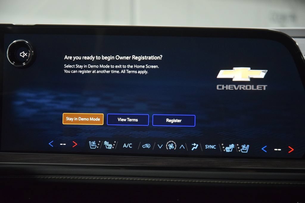 New 2026 Chevrolet Suburban Premier AWD/4WD image 33