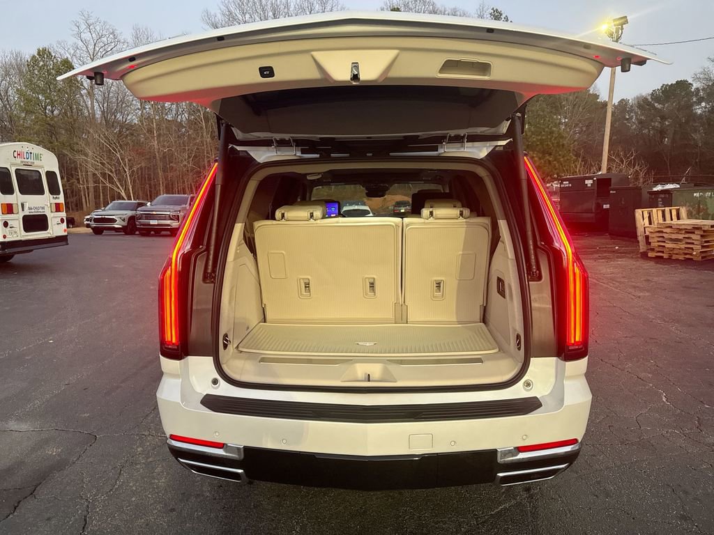 Used 2025 Cadillac Escalade Premium Luxury Platinum w/ LPO, Floor Liner Package image 35