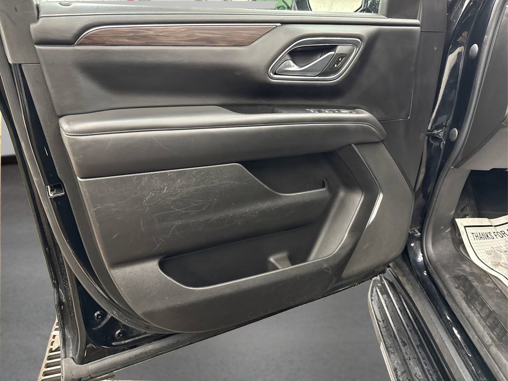 Used 2022 Chevrolet Suburban LS image 23