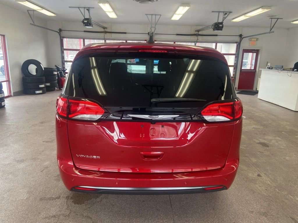 New 2026 Chrysler Voyager LX image 12