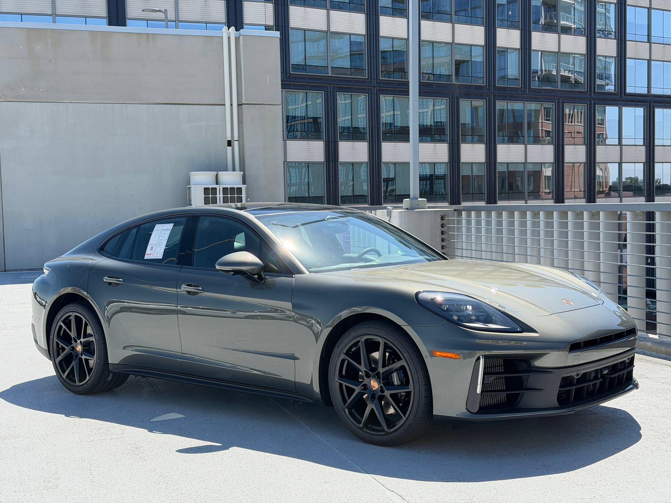 New 2026 Porsche Panamera 4 AWD/4WD image 9