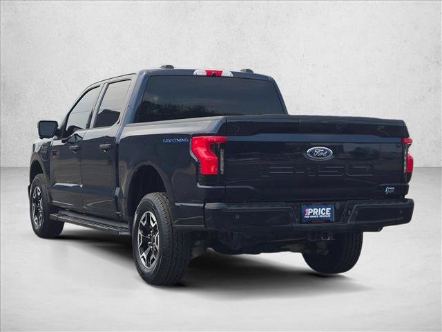 Used 2023 Ford F150 Lightning XLT AWD/4WD image 7