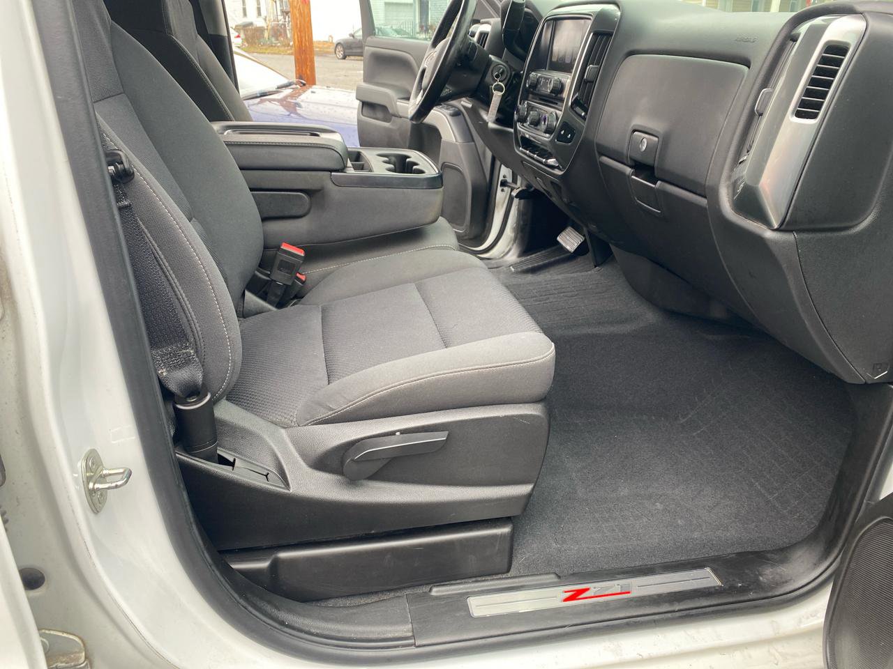 Used 2019 Chevrolet Silverado 1500 LT w/ All Star Edition image 19