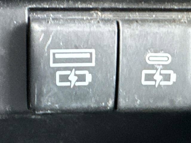 Used 2022 Toyota Camry XSE FWD image 20