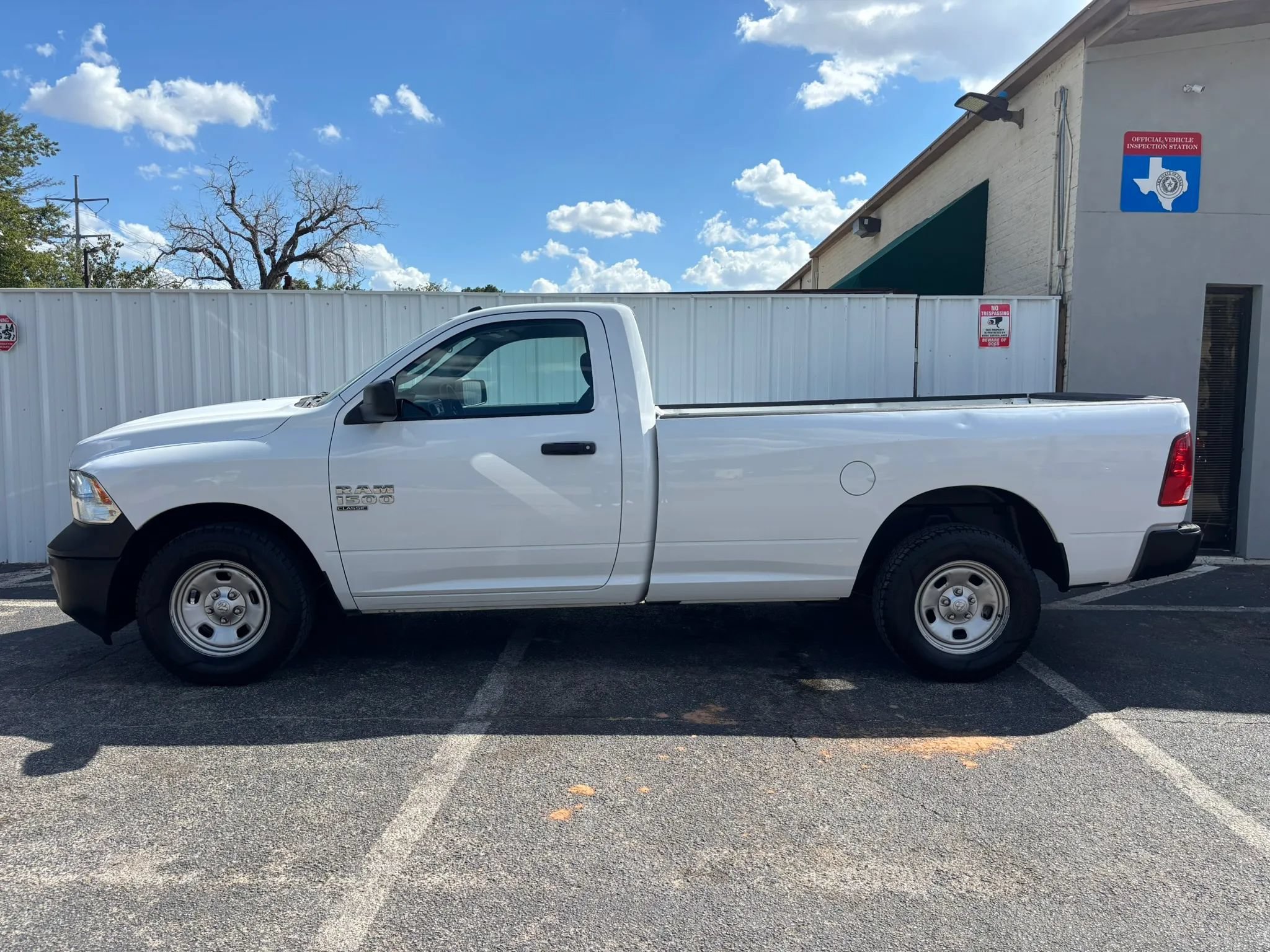 Used 2019 RAM 1500 Tradesman w/ Popular Equipment Group RWD image 2