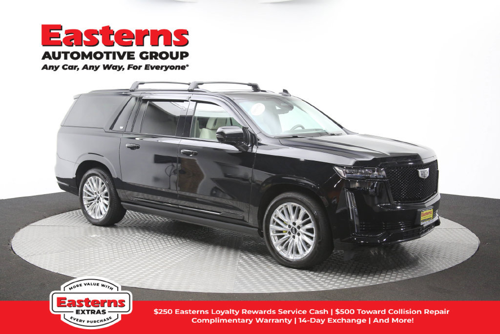 Used 2024 Cadillac Escalade ESV Sport Platinum w/ LPO, ONYX Package AWD/4WD image 57