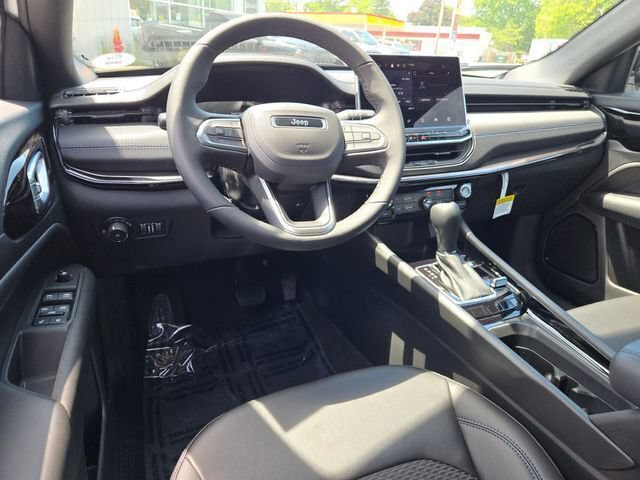New 2026 Jeep Compass Latitude AWD/4WD image 24