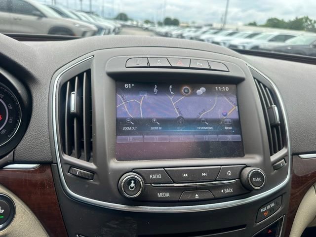 Used 2017 Buick Regal Premium w/ Driver Confidence Package #1 FWD image 38