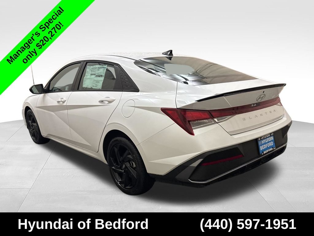 Certified 2026 Hyundai Elantra Sport FWD image 8