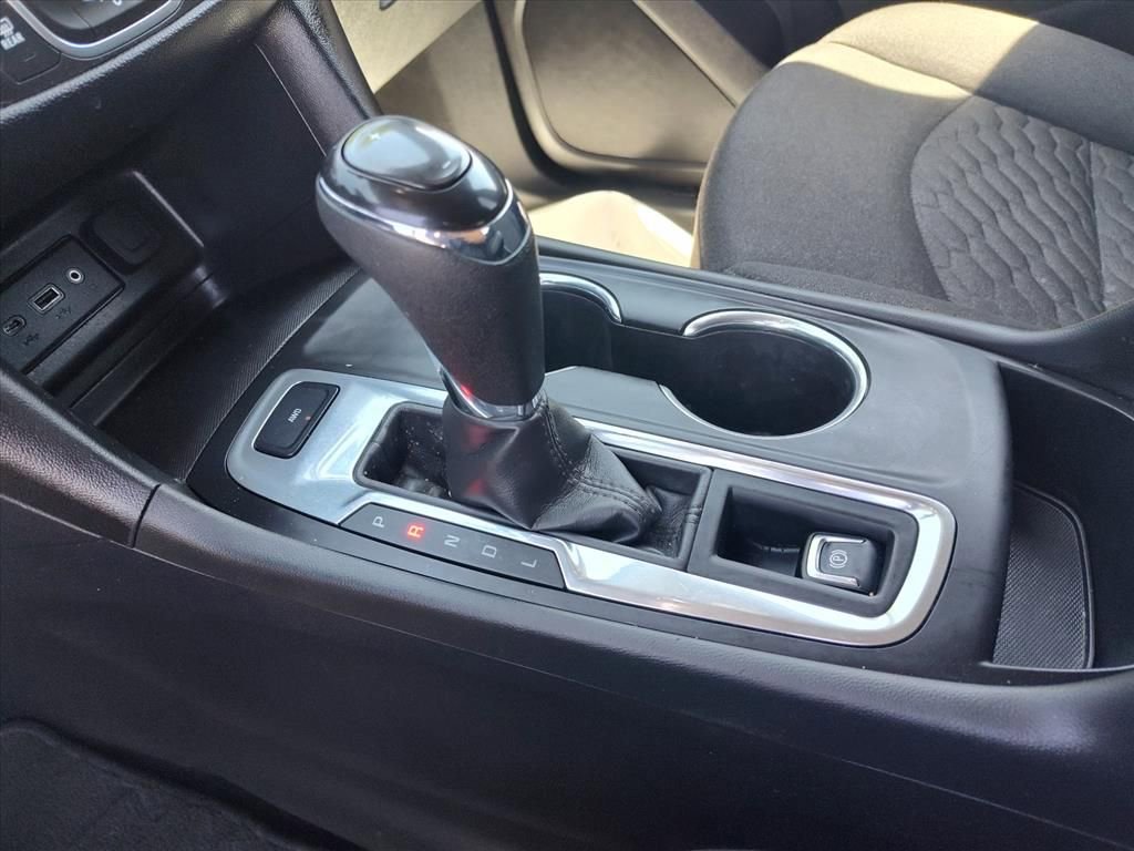 Used 2020 Chevrolet Equinox LT AWD/4WD image 24