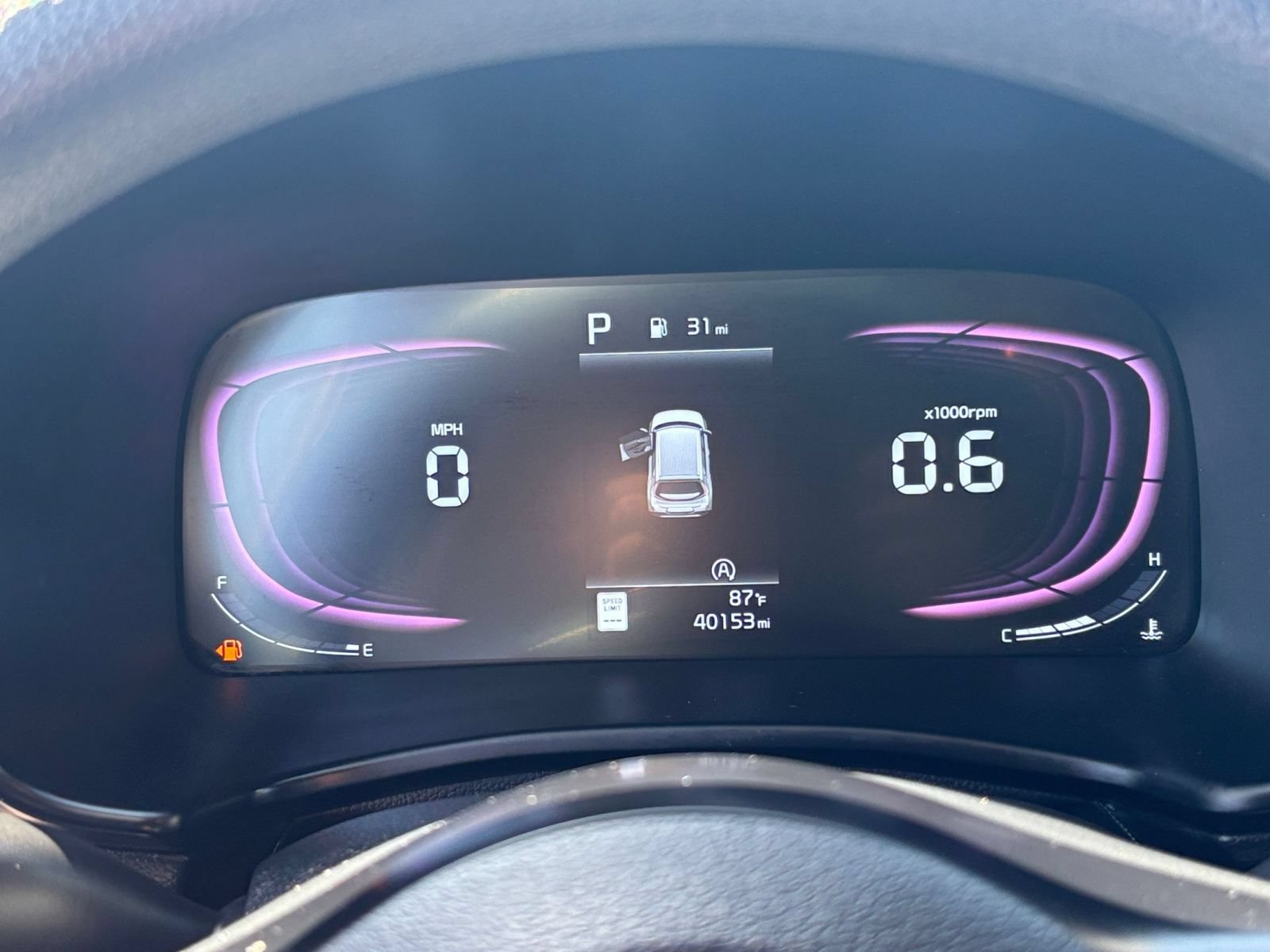 Used 2025 Kia Soul LX w/ LX Technology Package FWD image 39